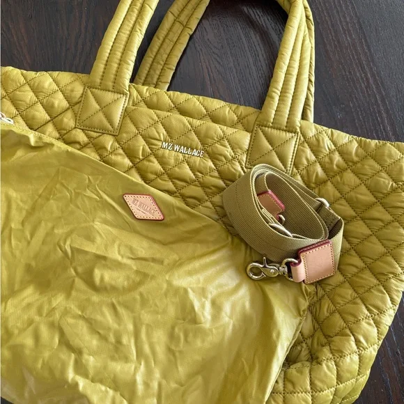 NWOT MZ Wallace Medium Deluxe Metro Tote in Ochre - Picture 4 of 7